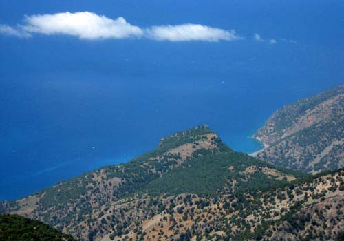 Crete walks: View from Zaranokefala to the sea