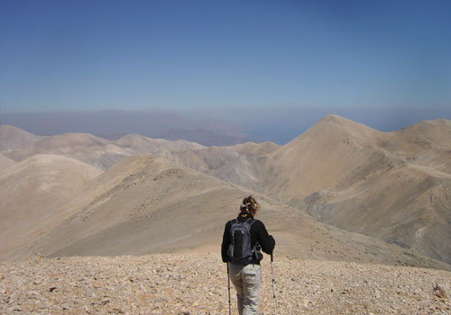 Wandern auf Kreta: Im Lefka-Ori-Massiv auf dem Weg zum Pachnes-Gipfel