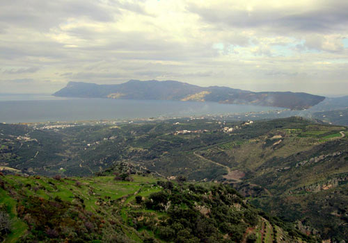 Wandern auf Kreta: Blick auf Polyrinia